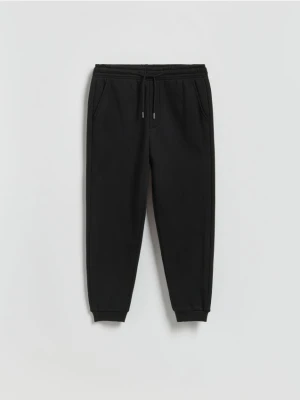 Reserved - Spodnie dresowe regular fit - czarny