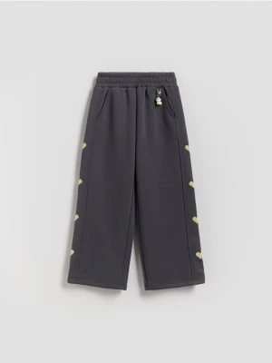 Reserved - Spodnie dresowe z brelokiem - ciemnoszary