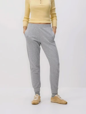 Reserved - Spodnie dresowe ze ściągaczem - jasnoszary