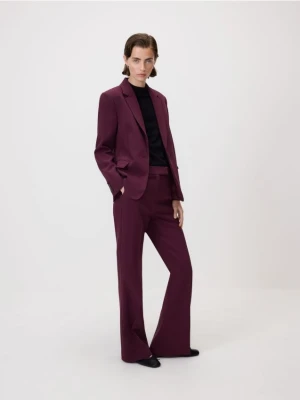 Reserved - Spodnie flare z kantem - burgundowy