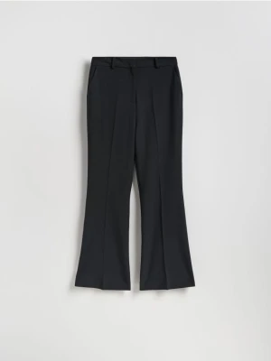 Reserved - Spodnie flare z kantem - czarny