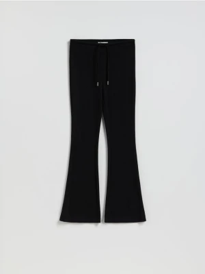 Reserved - Spodnie flare z wiskozą - czarny