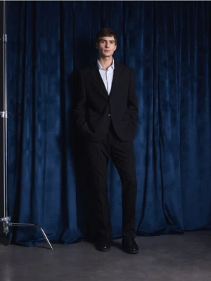 Reserved - Spodnie garniturowe slim fit - czarny