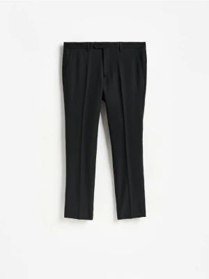 Reserved - Spodnie garniturowe slim fit - czarny