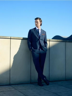 Reserved - Spodnie garniturowe slim fit - granatowy