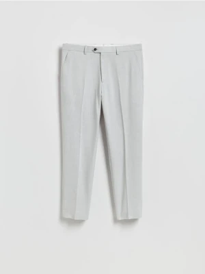 Reserved - Spodnie garniturowe z kantem - jasnoszary