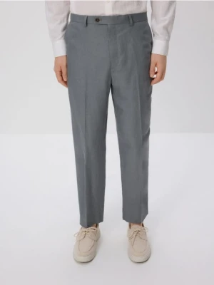 Reserved - Spodnie garniturowe z lnem - jasny zielony