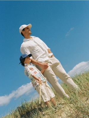 Reserved - Spodnie jogger z lnem - beżowy