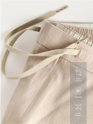 Reserved - Spodnie joggery - beżowy