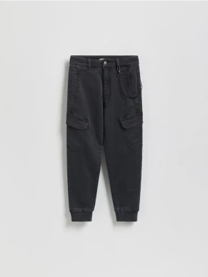 Reserved - Spodnie joggery z łańcuchem - ciemnoszary