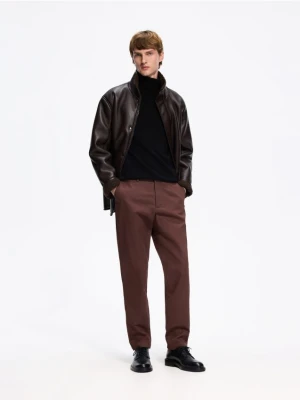 Reserved - Spodnie chino slim fit - brązowy