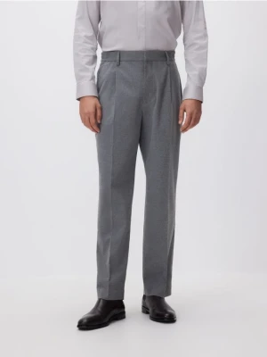 Reserved - Spodnie straight z kantem - szary