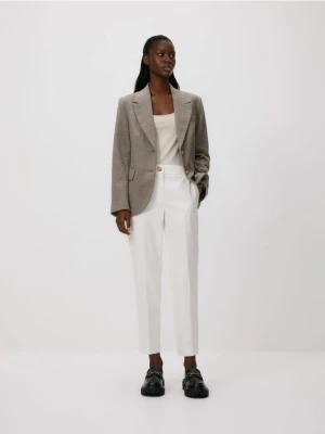 Reserved - Spodnie w kant z bawełną - biały