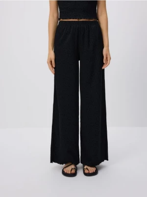 Reserved - Spodnie w kropki - czarny