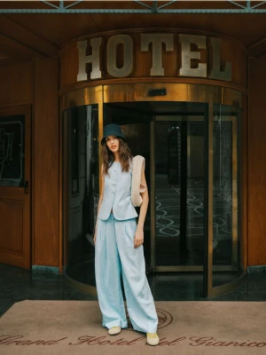 Reserved - Spodnie wide leg - jasnoniebieski