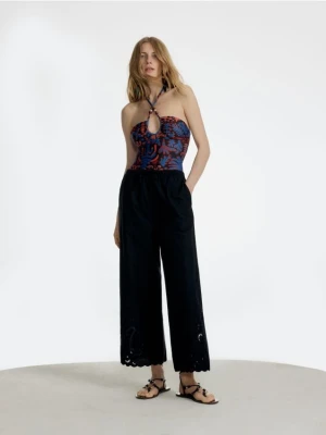 Reserved - Spodnie z ażurowym wykończeniem - czarny