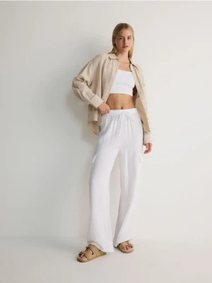Reserved - Spodnie z bawełny muślinowej - biały