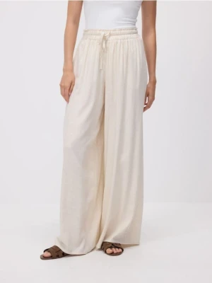 Reserved - Spodnie z domieszką lnu - beżowy