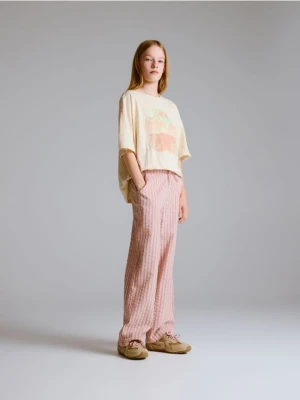 Reserved - Spodnie z gniecionej tkaniny - wielobarwny