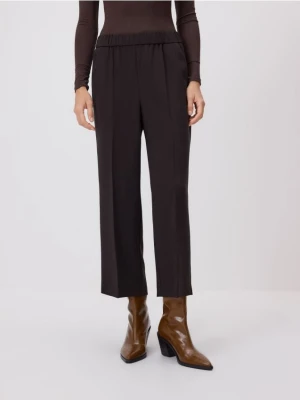 Reserved - Spodnie z kantem - ciemnobrązowy