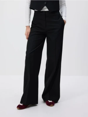 Reserved - Spodnie z kantem - czarny
