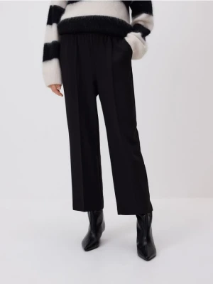 Reserved - Spodnie z kantem - czarny