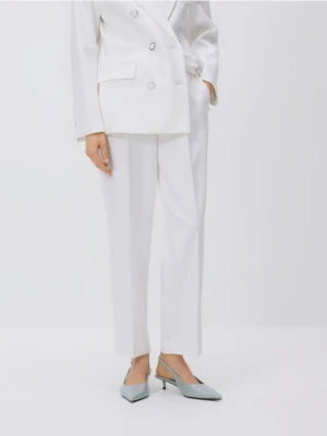 Reserved - Spodnie z kantem - złamana biel