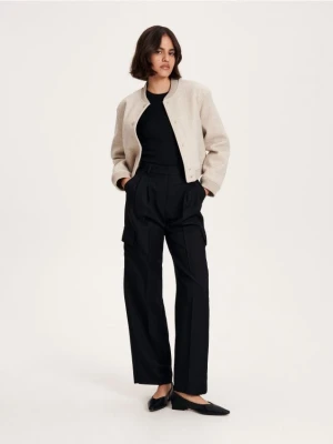 Reserved - Spodnie z kieszeniami cargo - czarny