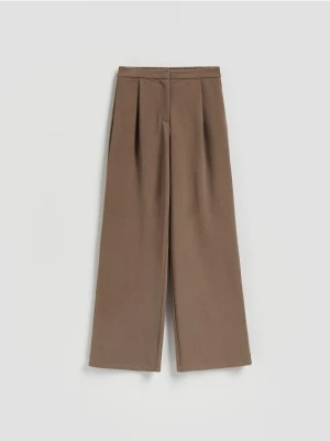 Reserved - Spodnie z prostą nogawką - brązowy