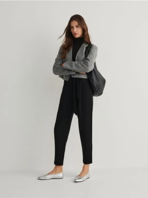 Reserved - Spodnie z wiązanym paskiem - czarny