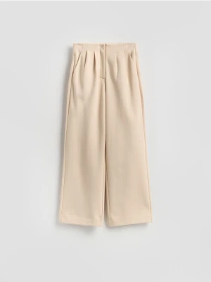 Reserved - Spodnie z zakładkami - beżowy