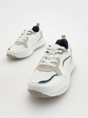 Reserved - Sportowe sneakersy - biały
