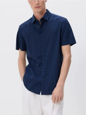 Reserved - Strukturalna koszula regular fit - granatowy