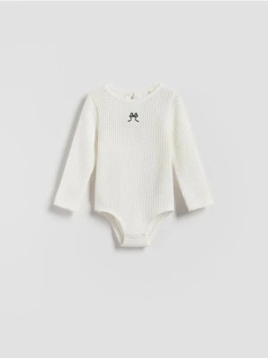 Reserved - Strukturalne body - złamana biel