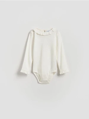 Reserved - Strukturalne body - złamana biel