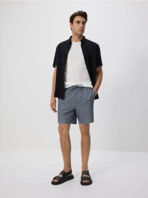 Reserved - Strukturalne szorty regular - granatowy