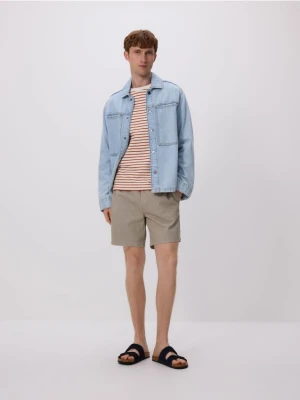 Reserved - Strukturalne szorty regular - jasnozielony