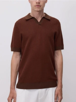 Reserved - Strukturalny sweter polo - bordowy