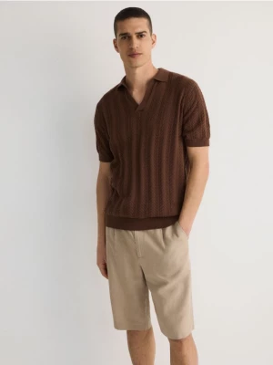 Reserved - Strukturalny sweter z kołnierzem - brązowy