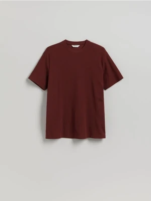 Reserved - Strukturalny t-shirt comfort fit - bordowy