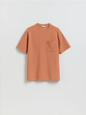 Reserved - Strukturalny t-shirt comfort fit - miedziany