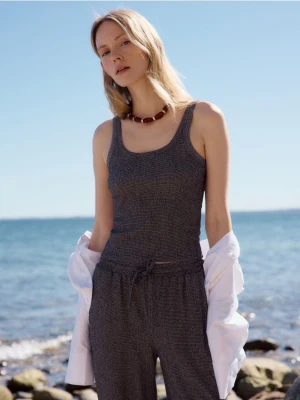 Reserved - Strukturalny top - ciemnoszary