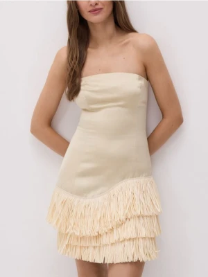 Reserved - Sukienka bandeau z frędzlami - kremowy