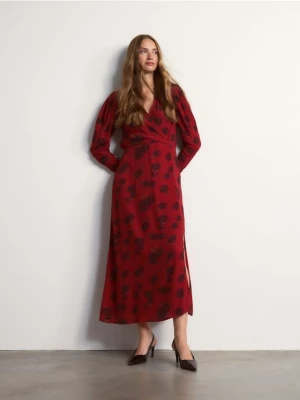 Reserved - Sukienka maxi w kwiatowy wzór - czerwony