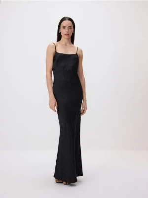 Reserved - Sukienka maxi z efektem gniecenia - czarny