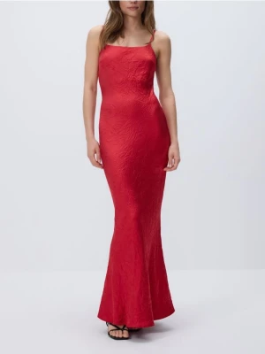 Reserved - Sukienka maxi z efektem gniecenia - czerwony