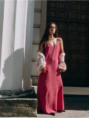 Reserved - Sukienka maxi z modalu - brudny róż