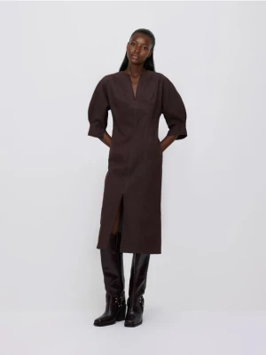 Reserved - Sukienka maxi z rozcięciem - brązowy