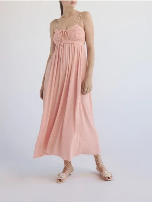 Reserved - Sukienka midi na ramiączkach - jasnopomarańczowy