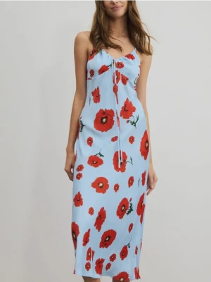Reserved - Sukienka midi w kwiaty - jasnoniebieski